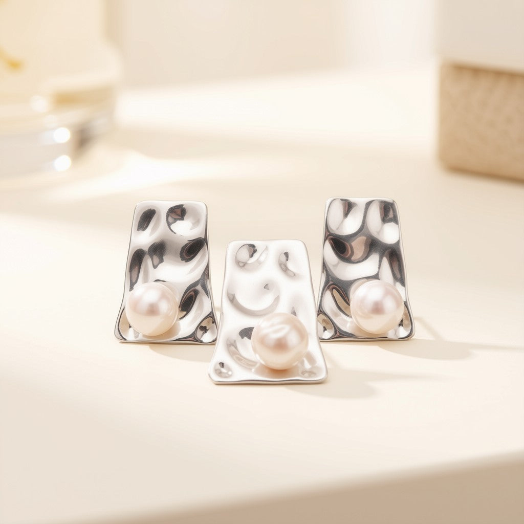 Sculpted Pearl Stud Earrings